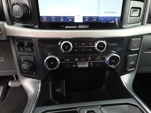 Used 2022 Ford F150 XLT w/ Equipment Group 302A High AWD/4WD image 24