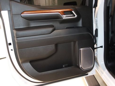 Used 2022 GMC Sierra 1500 Denali w/ Denali Reserve Package image 69