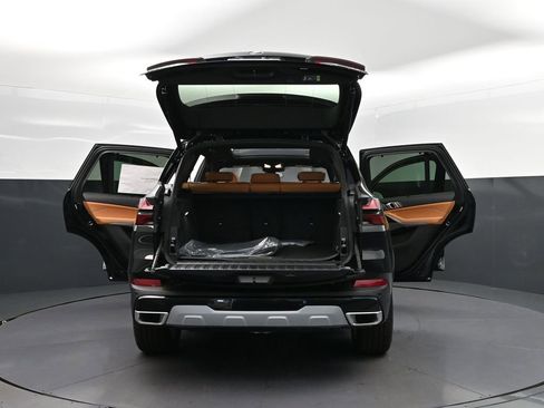 New 2026 BMW X5 sDrive40i w/ Premium Package RWD image 52