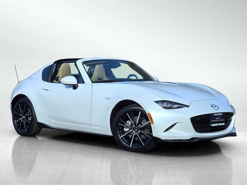 Certified 2025 MAZDA MX-5 Miata RF Grand Touring w/ Appearance Package image 2