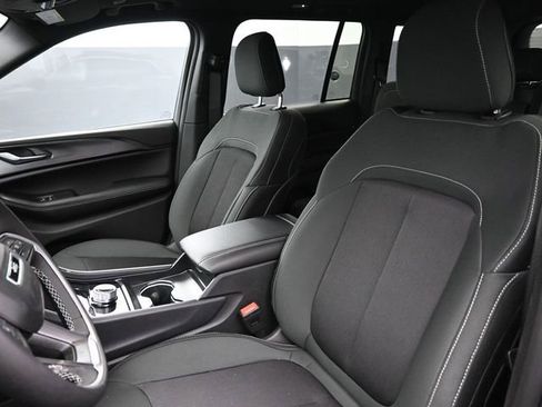 New 2026 Jeep Grand Cherokee Laredo X AWD/4WD image 13