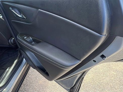 Certified 2023 Chevrolet Blazer LT w/ Convenience Package image 18