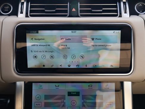 Used 2021 Land Rover Range Rover Westminster Edition image 13