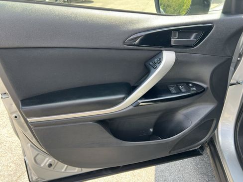 Used 2019 Mitsubishi Eclipse Cross LE AWD/4WD image 10