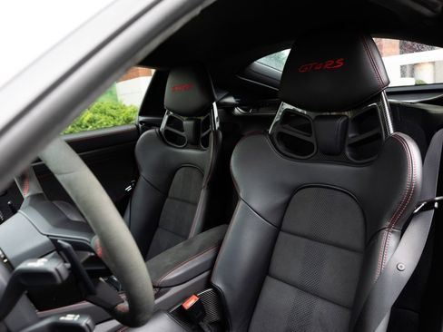 Used 2023 Porsche 718 Cayman GT4 RS image 13