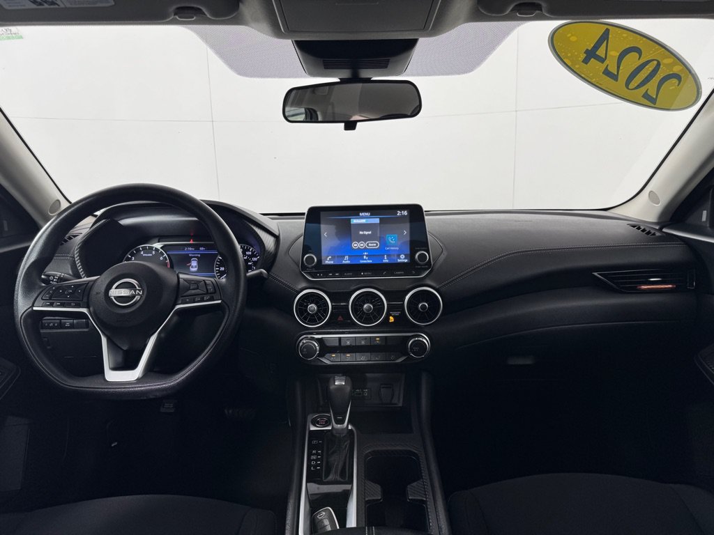 Used 2024 Nissan Sentra SV FWD image 21