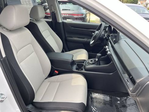 Used 2025 Honda CR-V EX image 26