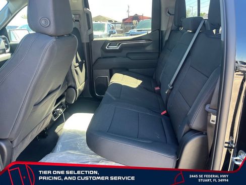 New 2026 GMC Sierra 1500 SLE w/ Preferred Package RWD image 11