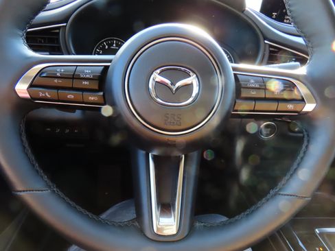 Certified 2025 MAZDA CX-30 2.5 Turbo w/ Premium Package image 30