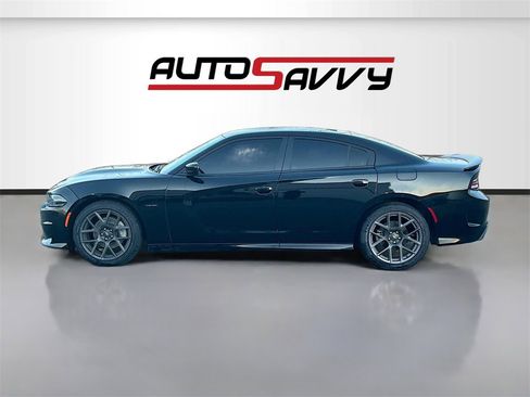 Used 2021 Dodge Charger R/T w/ Blacktop Package image 4