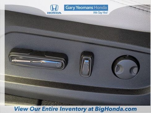 Certified 2024 Honda Pilot Touring image 25