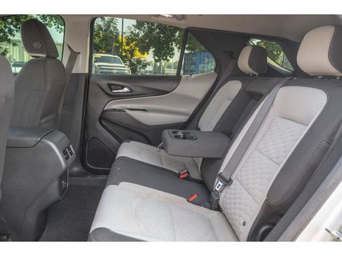 Used 2021 Chevrolet Equinox LT AWD/4WD image 13