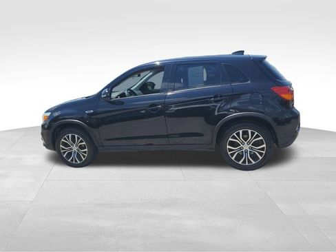 Used 2019 Mitsubishi Outlander Sport ES FWD image 8
