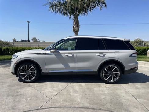 Used 2020 Lincoln Aviator Reserve w/ Equipment Group 202A AWD/4WD image 5