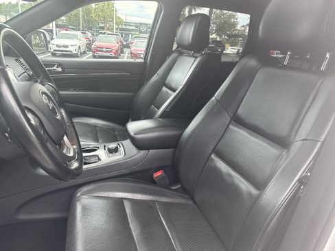 Used 2020 Jeep Grand Cherokee High Altitude AWD/4WD image 13