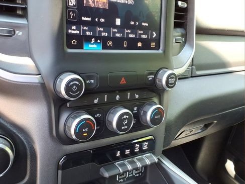 Used 2023 RAM 1500 Big Horn AWD/4WD image 6