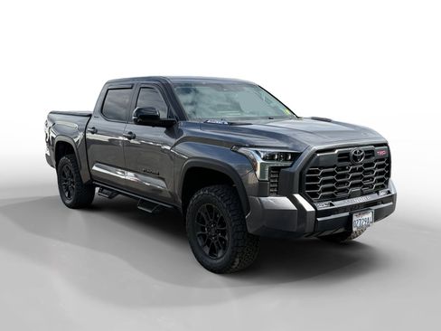 Used 2024 Toyota Tundra Limited w/ TRD Off-Road Package AWD/4WD image 7