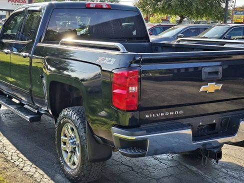 Used 2015 Chevrolet Silverado 2500 LT AWD/4WD image 4