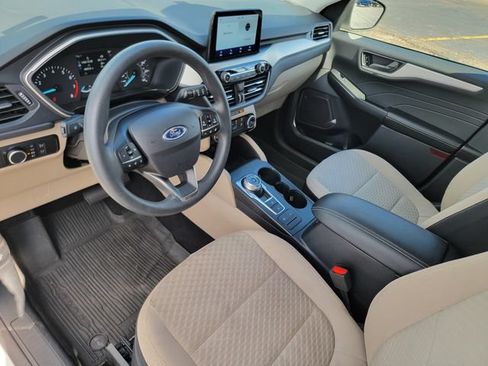 Certified 2022 Ford Escape SE FWD image 19