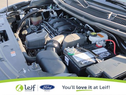 Used 2018 Ford Explorer XLT w/ Equipment Group 202A image 40