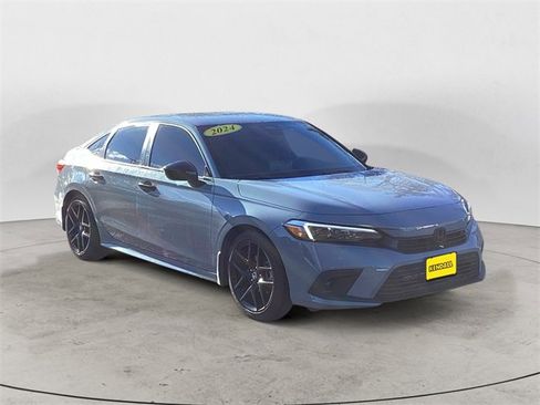 Used 2024 Honda Civic Sport image 7