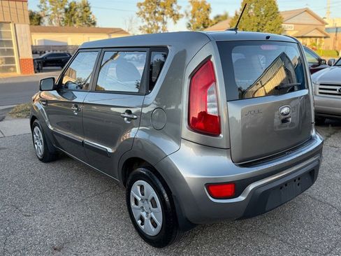 Used 2013 Kia Soul image 6