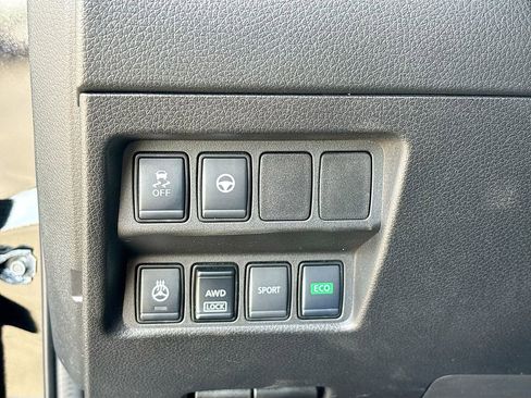Used 2022 Nissan Rogue Sport SL w/ Premium Package AWD/4WD image 10