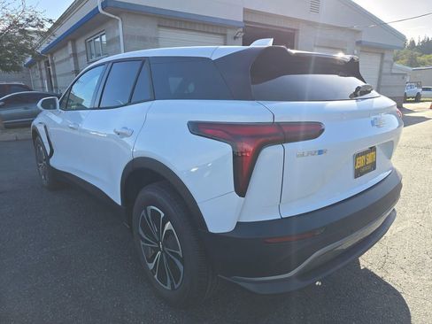 New 2026 Chevrolet Blazer EV LT image 6