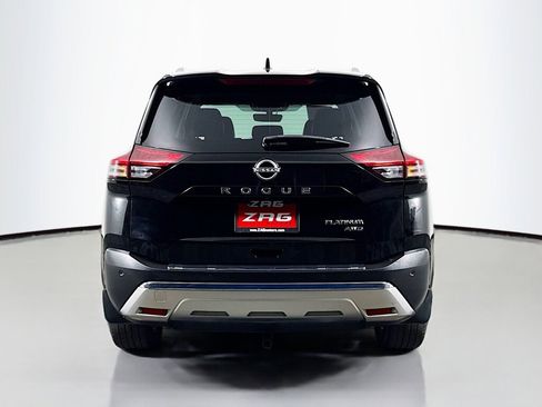 Used 2022 Nissan Rogue Platinum w/ Head-Up Display Package AWD/4WD image 4