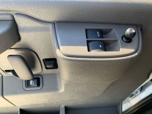 Used 2024 Chevrolet Express 2500 w/ Driver Convenience Package image 19
