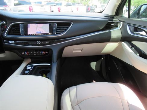 Used 2022 Buick Enclave Premium w/ Surround and Sites Package AWD/4WD image 14