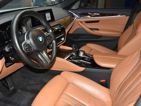 Used 2019 BMW 540i xDrive w/ M Sport Package AWD/4WD image 36