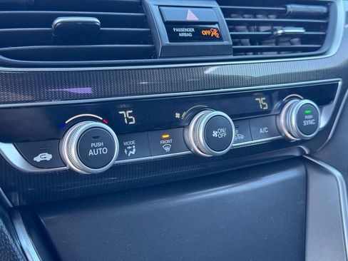 Used 2022 Honda Accord Sport image 43