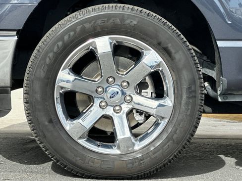 Used 2022 Ford F150 Lariat w/ Max Trailer Tow Package image 25