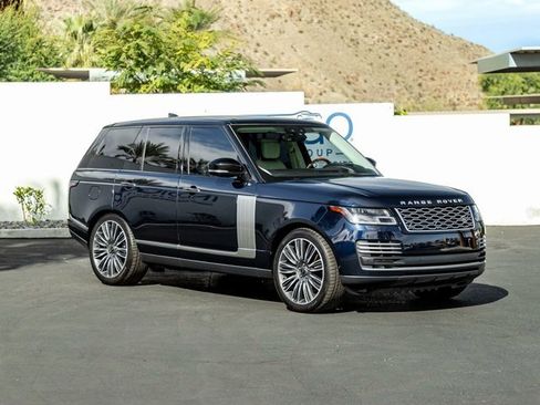 Used 2021 Land Rover Range Rover Autobiography image 4