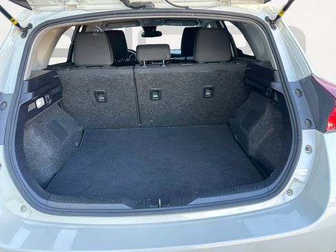 Used 2018 Toyota Corolla iM FWD image 12
