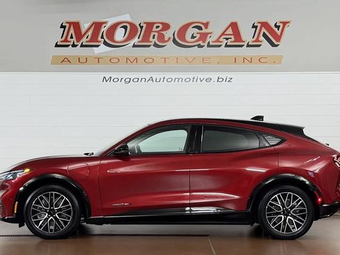 Used 2024 Ford Mustang Mach-E Premium AWD/4WD image 6