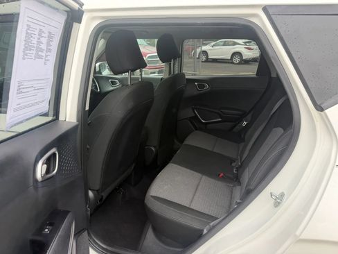Used 2021 Kia Soul GT-Line FWD image 29