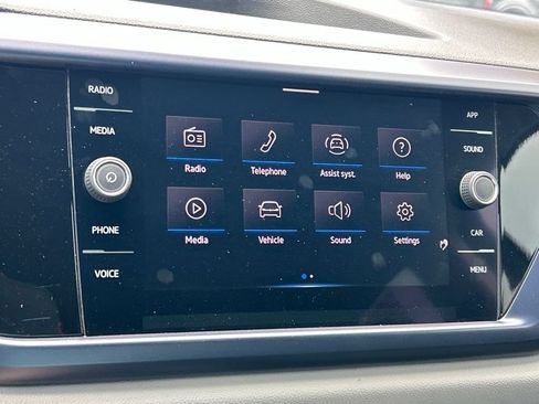 Certified 2022 Volkswagen Taos SE AWD/4WD image 33