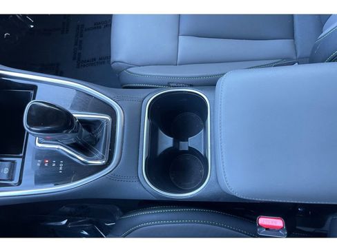 Used 2025 Subaru Outback Onyx Edition image 30