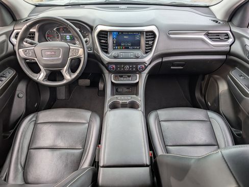 Used 2023 GMC Acadia SLT image 25