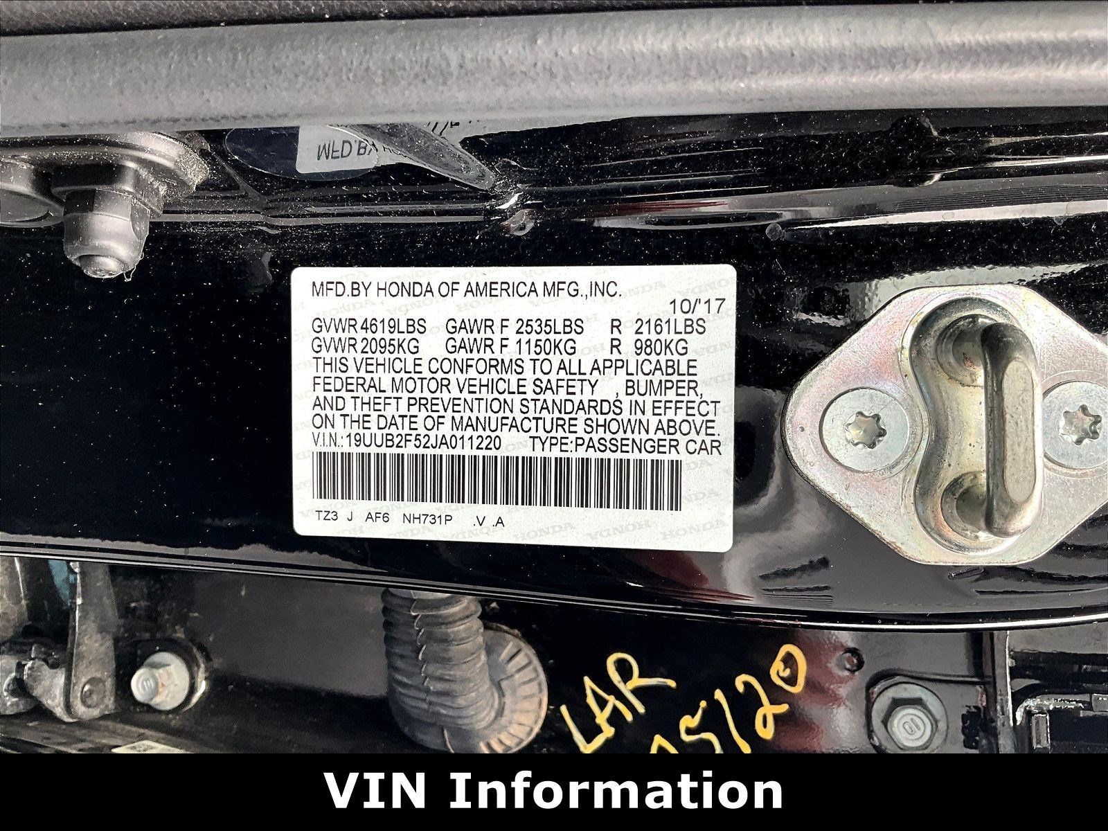 Used 2018 Acura TLX w/ Technology Package FWD image 4