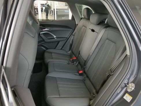 New 2025 Audi Q5 Premium Plus image 12