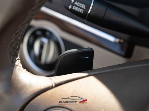 Used 2011 Mercedes-Benz E 350 Cabriolet image 24