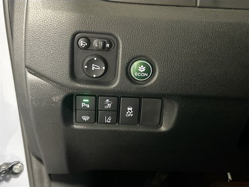 Used 2025 Honda Passport TrailSport image 10