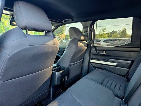 Used 2024 Toyota Tacoma TRD Sport AWD/4WD image 24