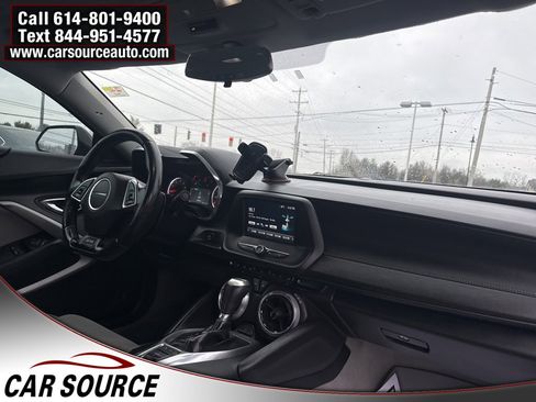 Used 2017 Chevrolet Camaro LT image 35