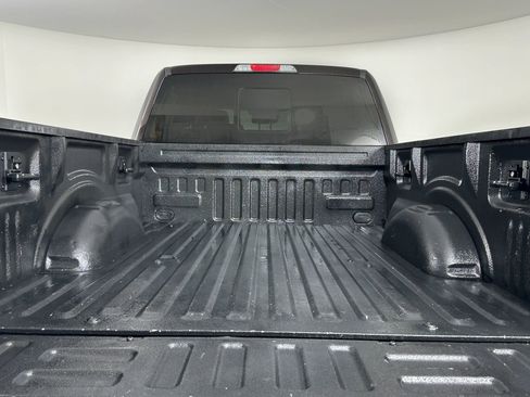 Used 2019 Ford F150 Platinum w/ Technology Package image 22