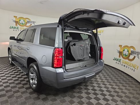 Used 2018 Chevrolet Tahoe LT w/ LT Signature Package AWD/4WD image 36