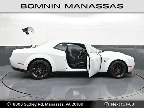 Used 2022 Dodge Challenger R/T Scat Pack RWD image 42
